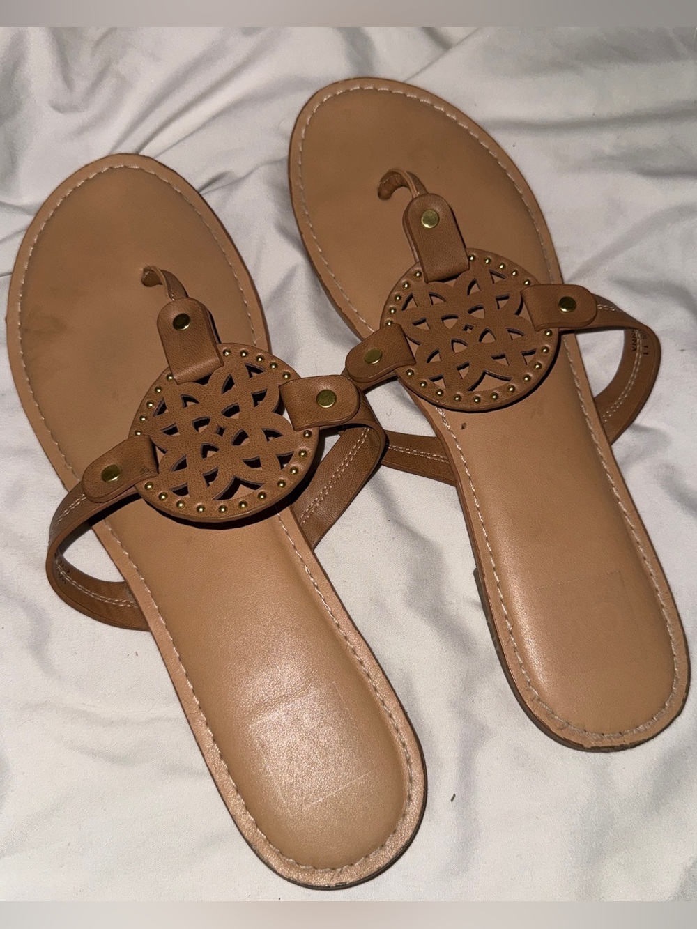 Dolce Vita Women's Tan Laser-Cut Leather Slide Sandals